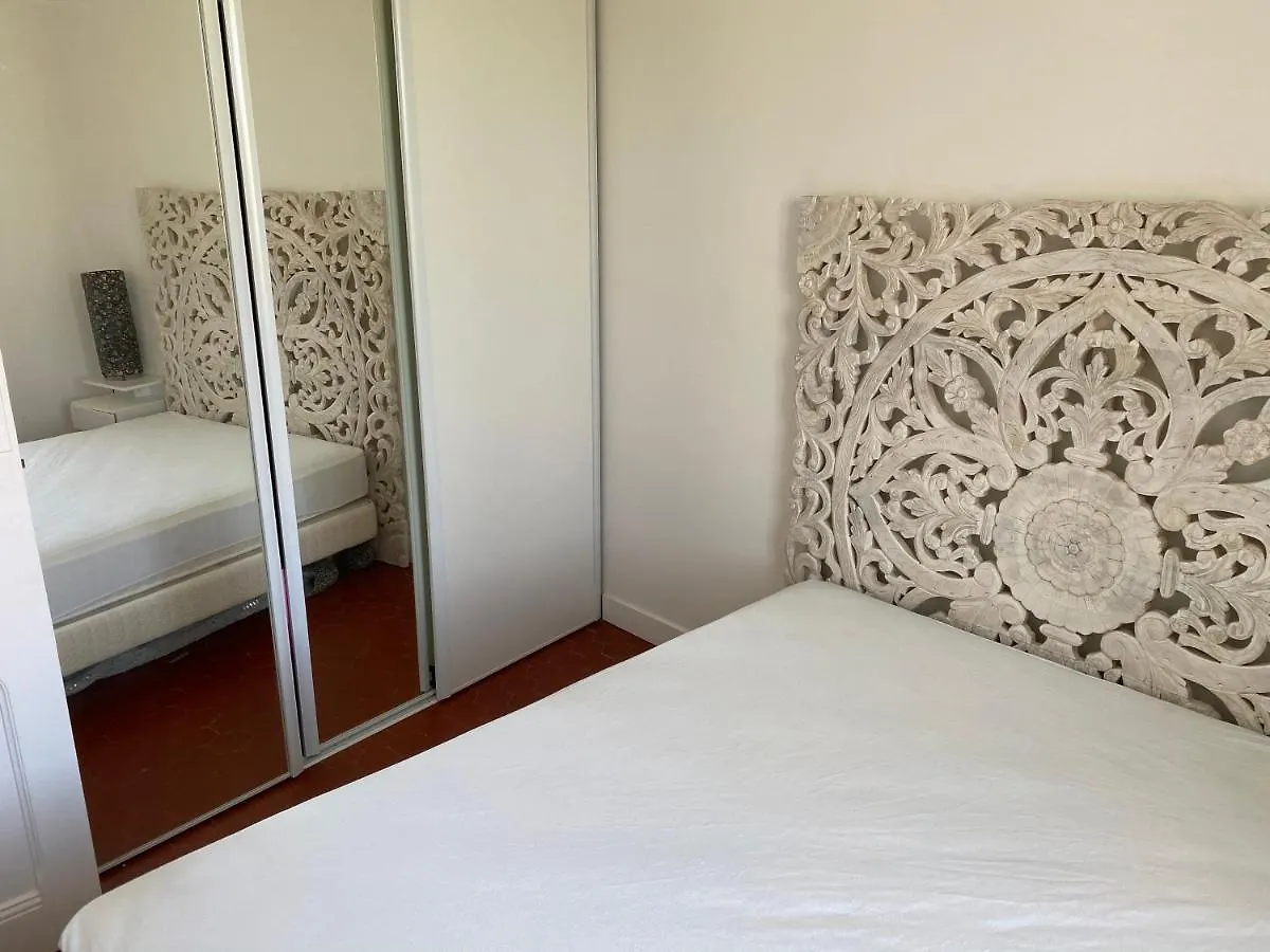Holiday home Petite Maison De Charme - Le Jardin Secret D'Alice Roquebrune-sur-Argens